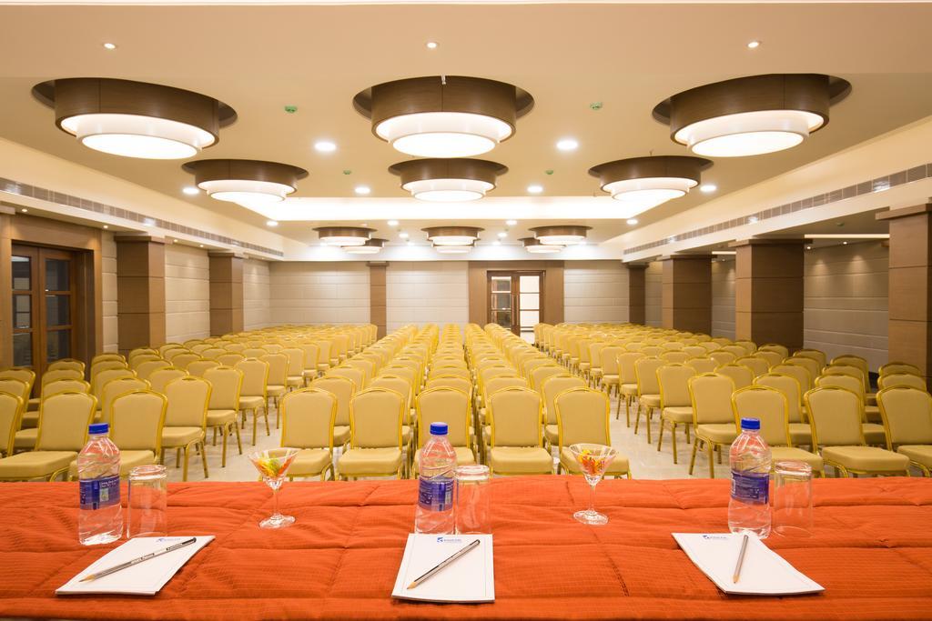 Kiscol Grands Hotel Κοϊμπατόρε Εξωτερικό φωτογραφία